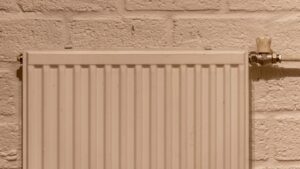 Hybridheizung mit Öl: Wie Öl und erneuerbare Energien kombiniert werden